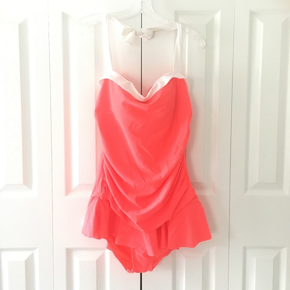 womens NWOT bright coral swimsuit